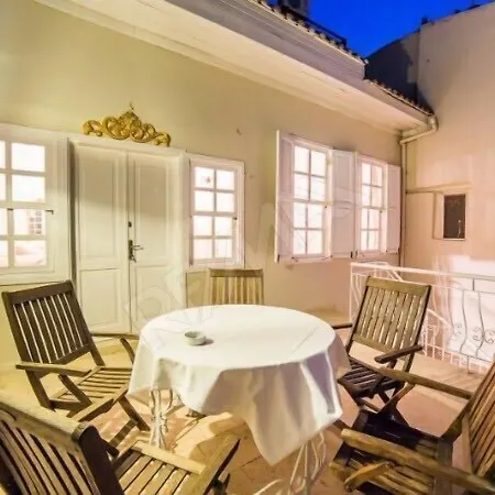 Lavin Suites Hotel-2